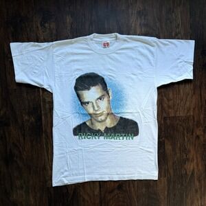 Vintage Ricky Martin Shake Your Bon Bon Tour 2000 Concert‎ T Shirt Medium